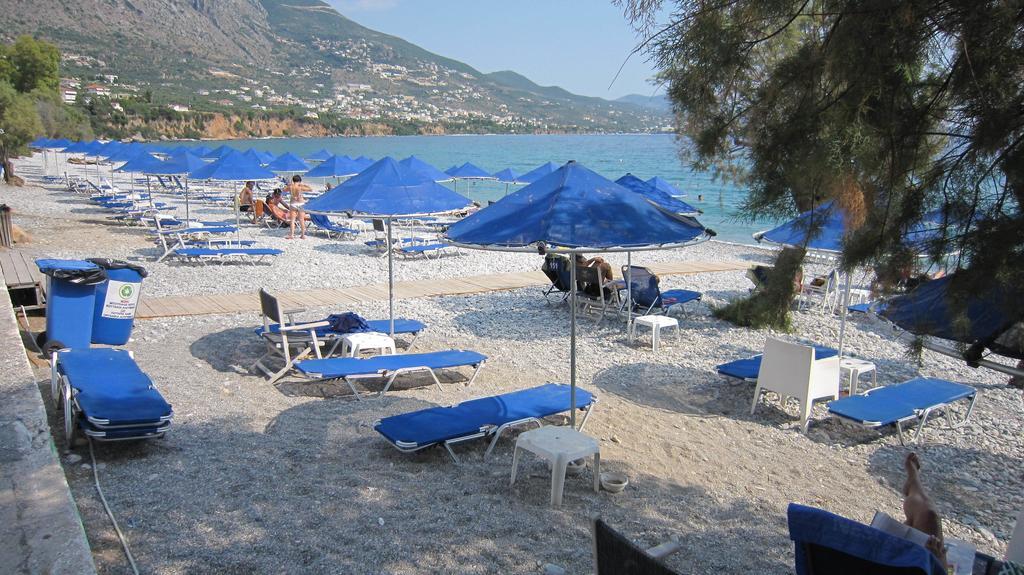Messinian Blue Seaside Villa Kalamata Exterior foto